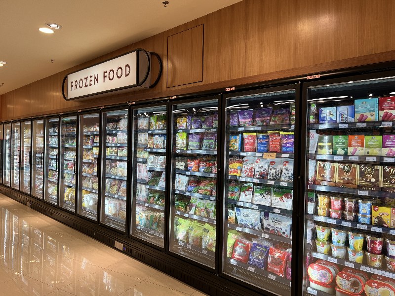 1.b.ii Glass Door Freezer-1