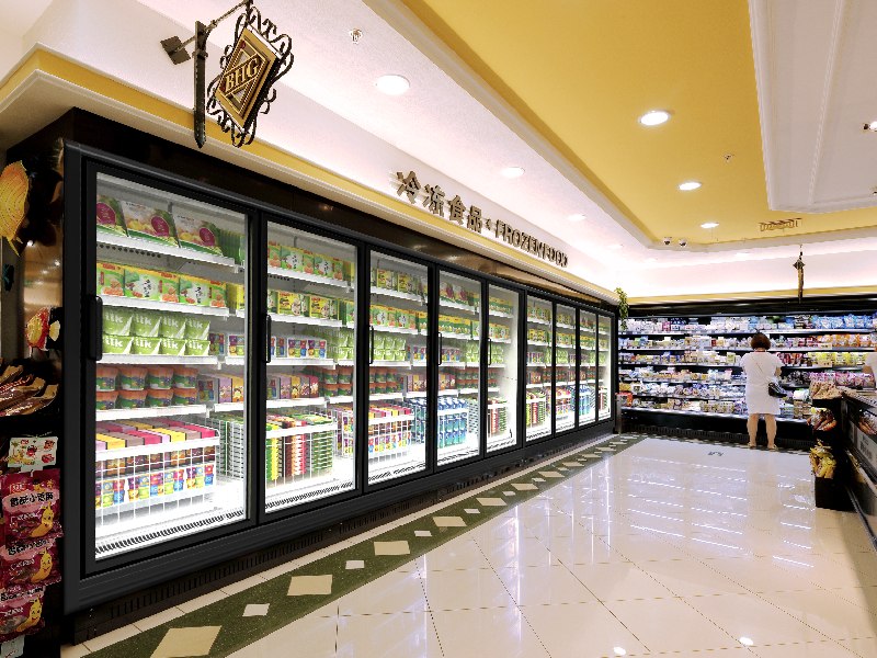 1.b.ii Glass Door Freezer-3