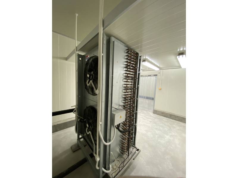 4.b. Blast Freezer-1 (Cropped)